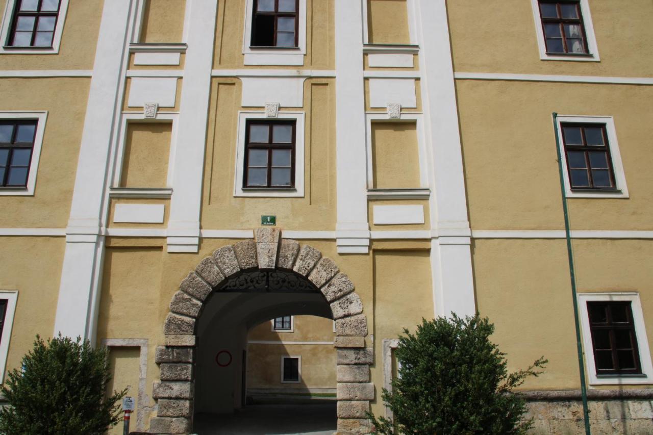 Hotel Im Stift Neuberg Neuberg an der Mürz Exterior foto
